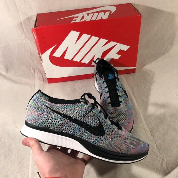 Nike FlyKnit Racer Milticolor 2.0 Running Shoes - Picture 2 of 6